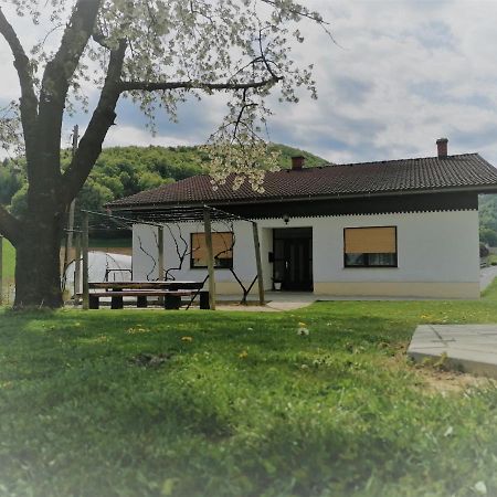 Hisa Zicanka Loce pri Poljcanah Luaran gambar